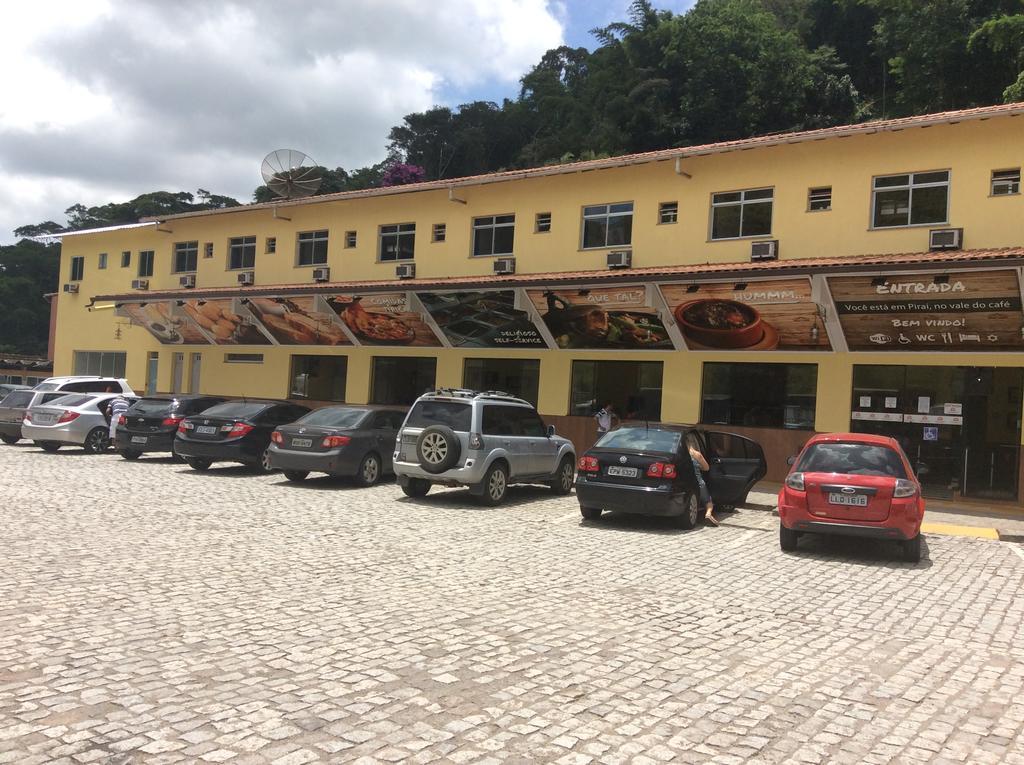 Pousada Catavento Hostel Piraí Екстериор снимка